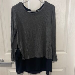 Pebble &Stone Gray and Black Women's Top